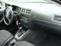 Black - Jetta S Sedan Photo No. 22