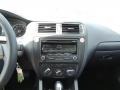 Black - Jetta SE Sedan Photo No. 17
