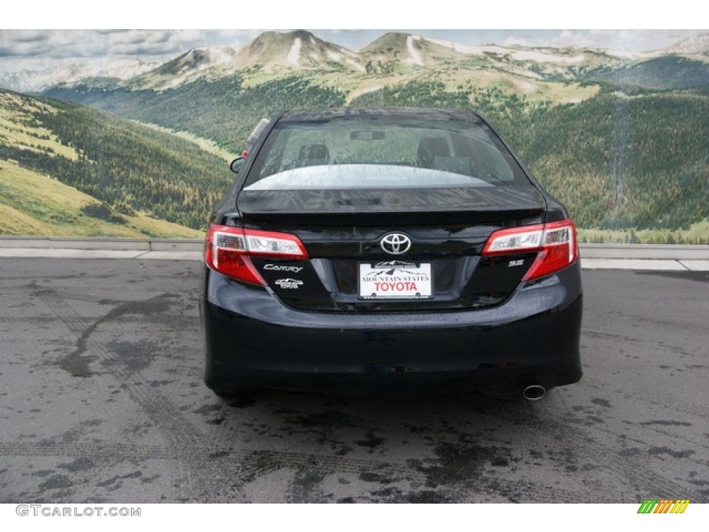 2013 Camry SE - Attitude Black Metallic / Black/Ash photo #4