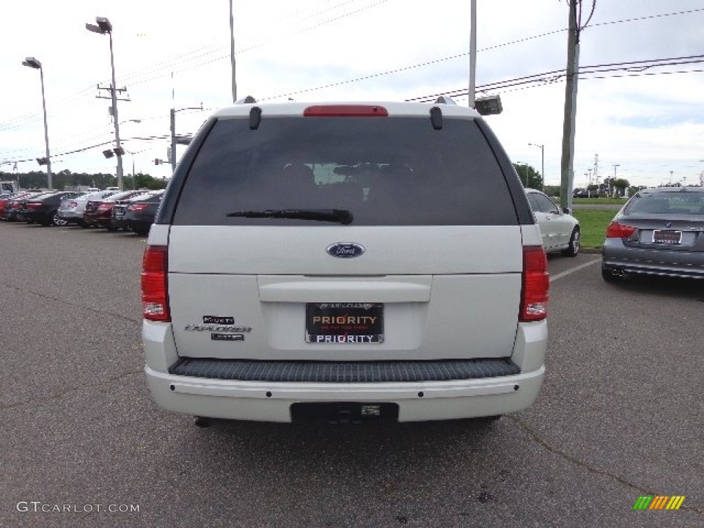 2004 Explorer Limited 4x4 - Ceramic White Tri Coat Metallic / Midnight Grey photo #5