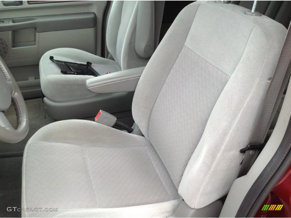 2006 Ford Freestar SEL Front Seat Photos