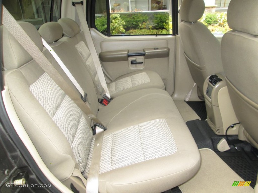 2005 Ford Explorer Sport Trac XLT 4x4 Rear Seat Photo #80869949
