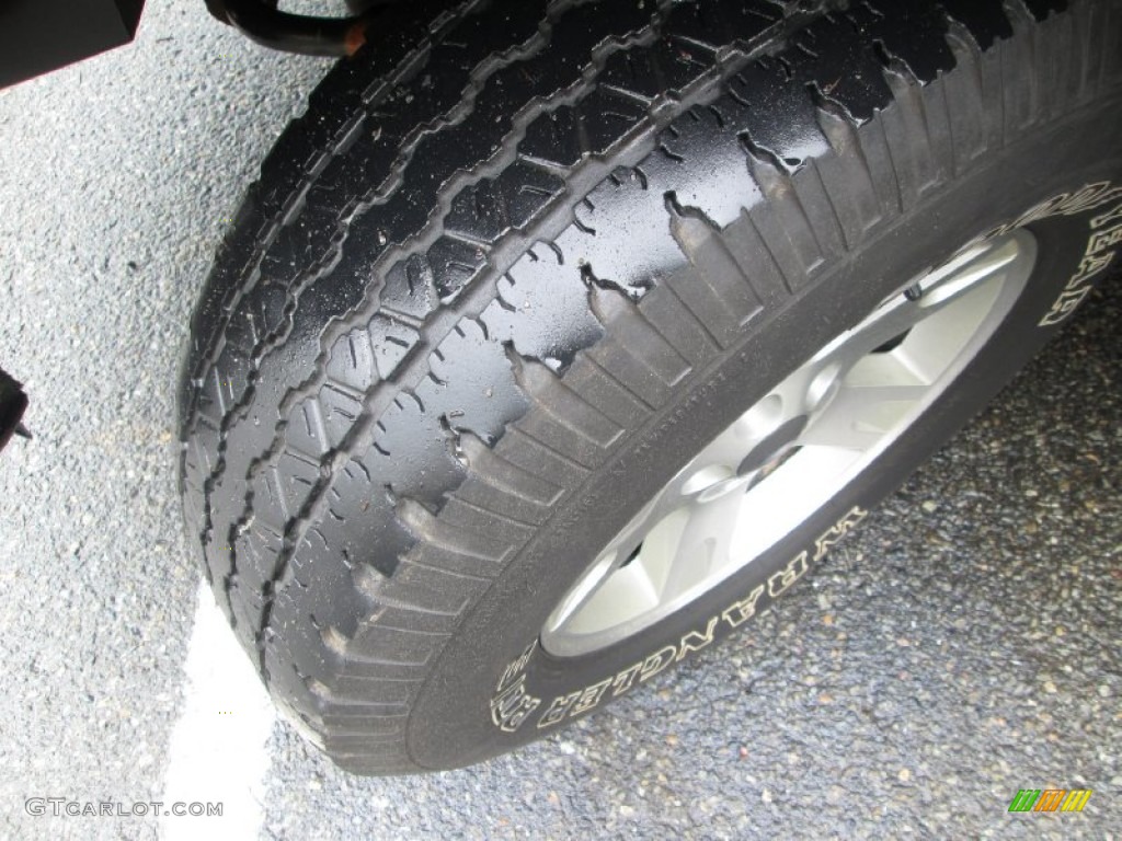 2005 Explorer Sport Trac XLT 4x4 - Dark Stone Metallic / Medium Pebble photo #29