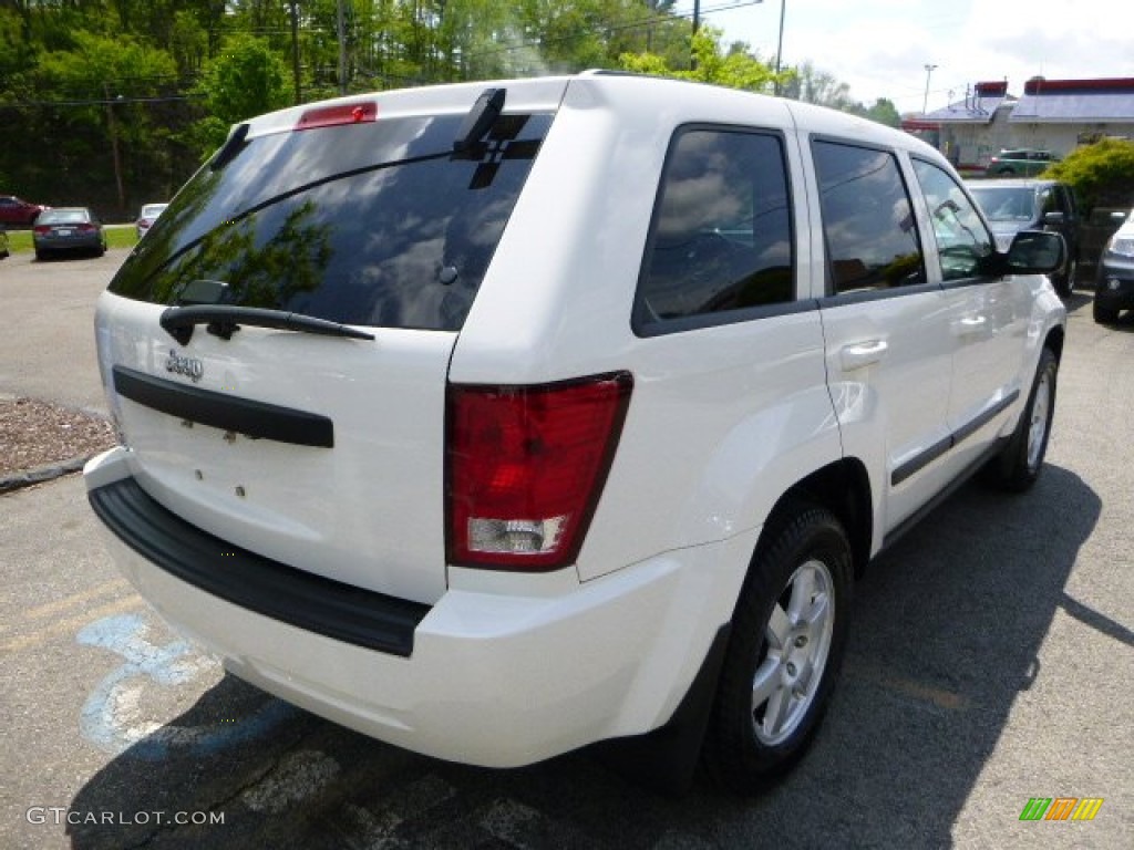 2008 Grand Cherokee Laredo 4x4 - Stone White / Dark Slate Gray photo #5