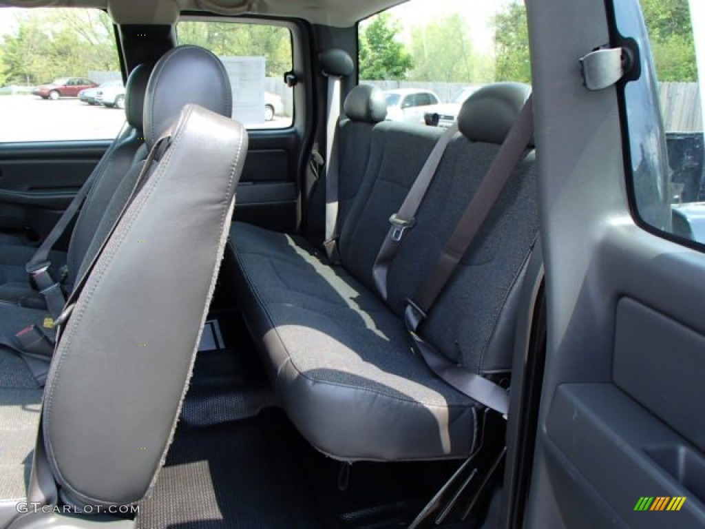 2006 Chevrolet Silverado 2500HD Work Truck Extended Cab 4x4 Rear Seat Photos