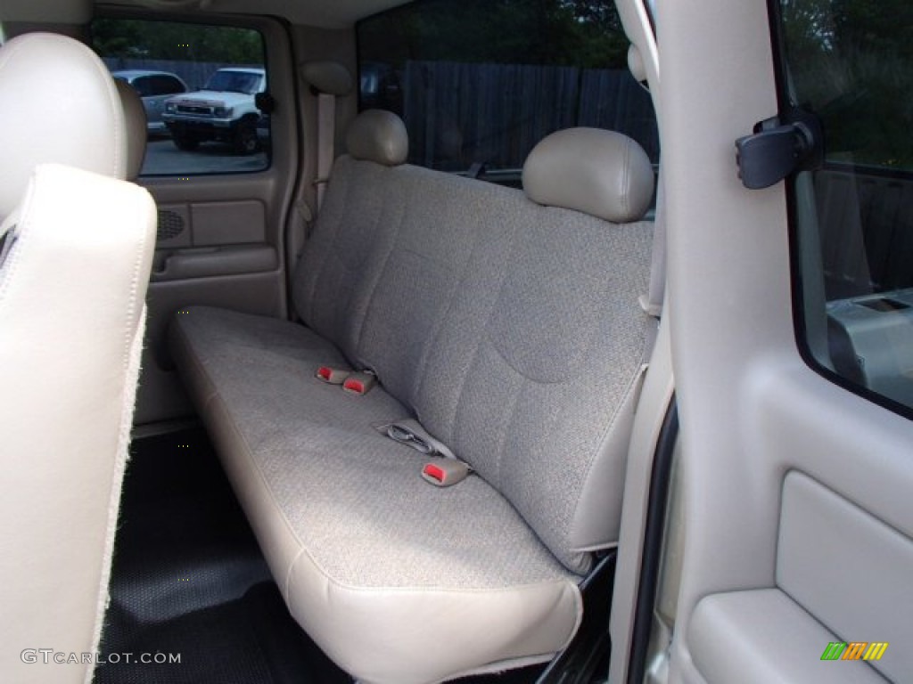 2004 Chevrolet Silverado 1500 LS Extended Cab Rear Seat Photo #80873740