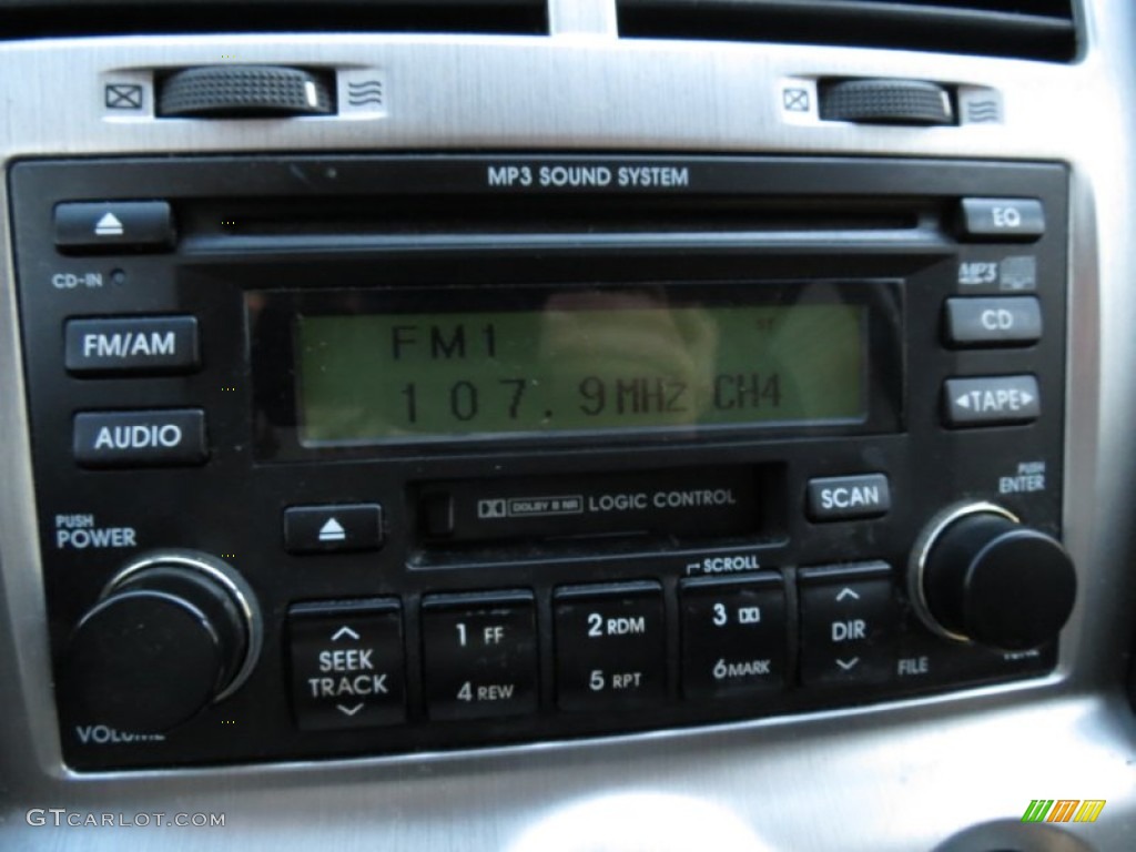 2006 Kia Sportage LX V6 Audio System Photo #80876200