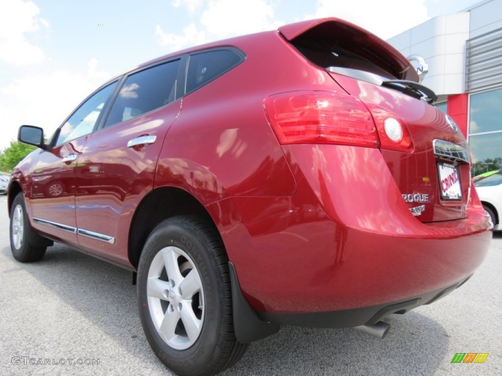 2013 Rogue S Special Edition - Cayenne Red / Gray photo #3