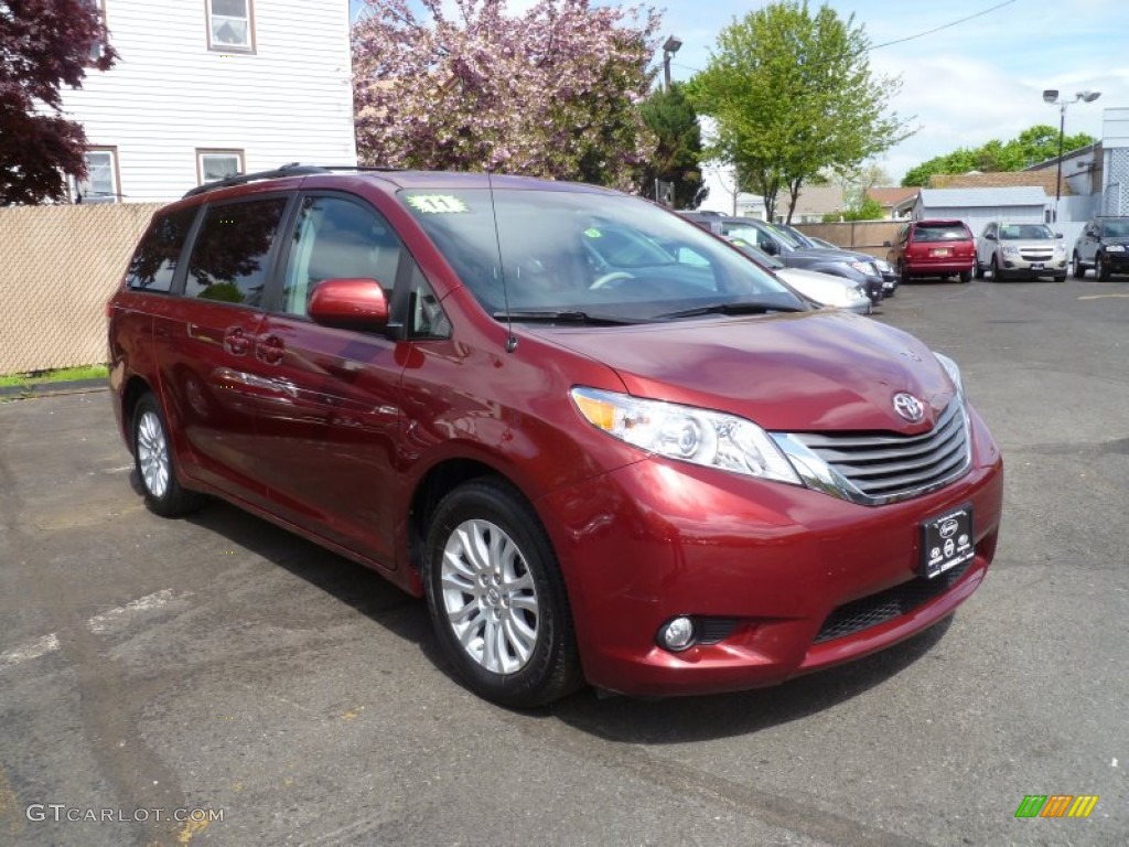 2011 Sienna XLE - Salsa Red Pearl / Light Gray photo #3