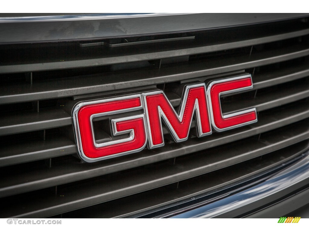 2005 GMC Envoy SLT Marks and Logos Photo #80880136