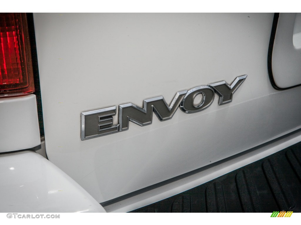 2005 GMC Envoy SLT Marks and Logos Photo #80880256