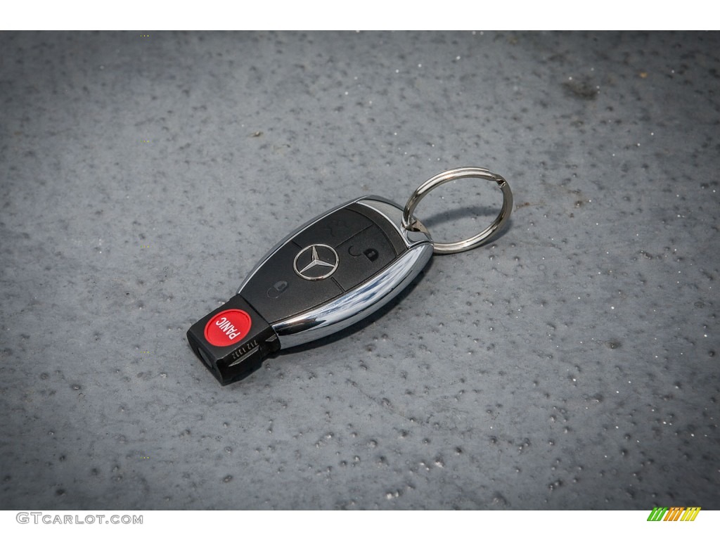 2012 Mercedes-Benz SL 63 AMG Roadster Keys Photos