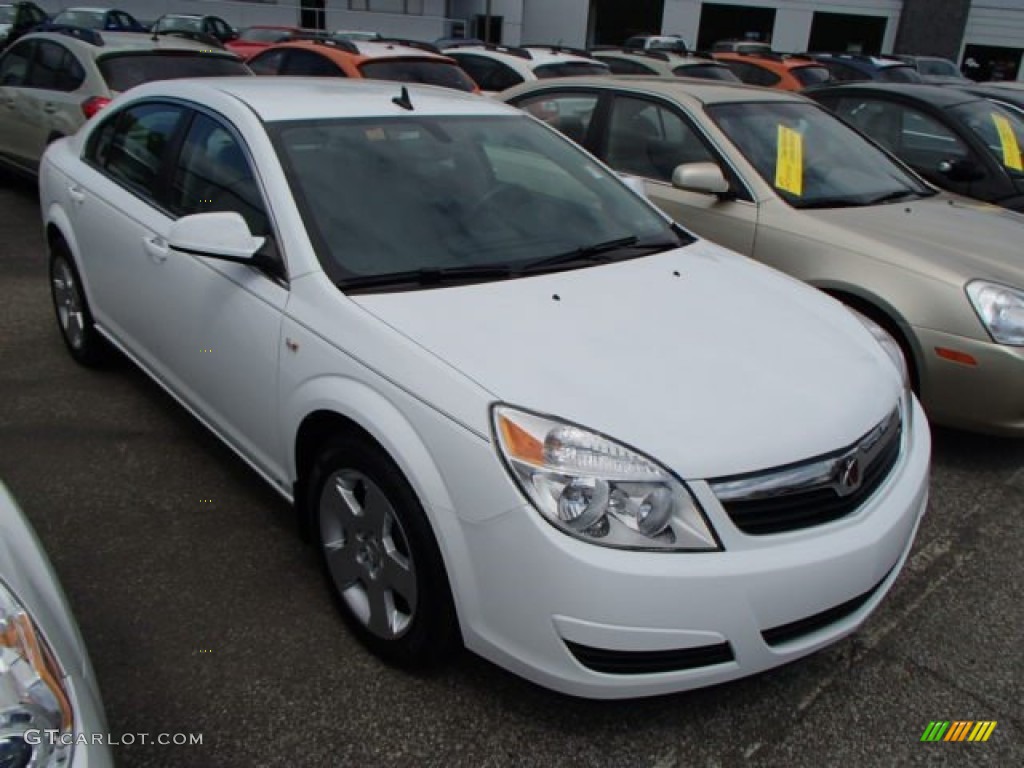 2009 Aura XE - Polar White / Black photo #1