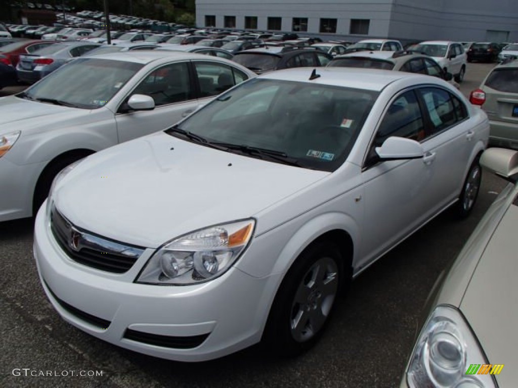 2009 Aura XE - Polar White / Black photo #3