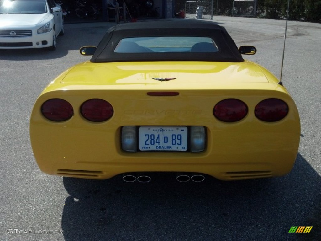 2002 Corvette Convertible - Millenium Yellow / Black photo #9