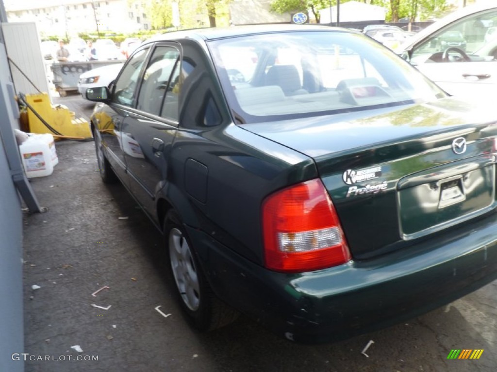 2002 Protege ES - Emerald Green Mica / Beige photo #5