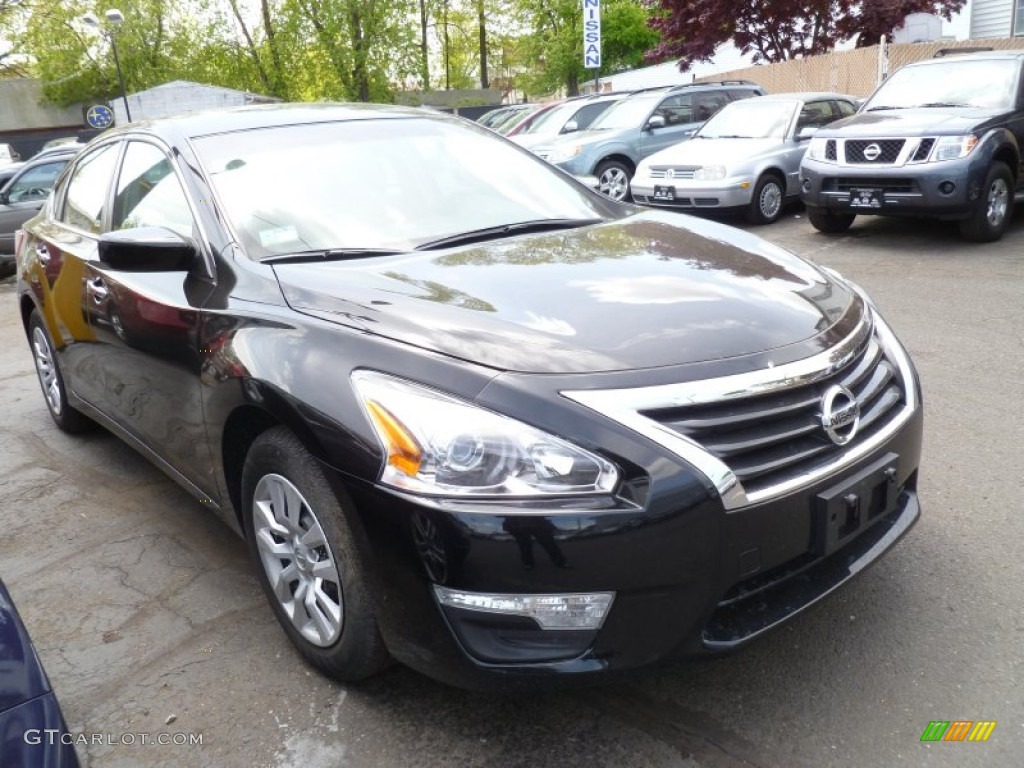 Super Black Nissan Maxima