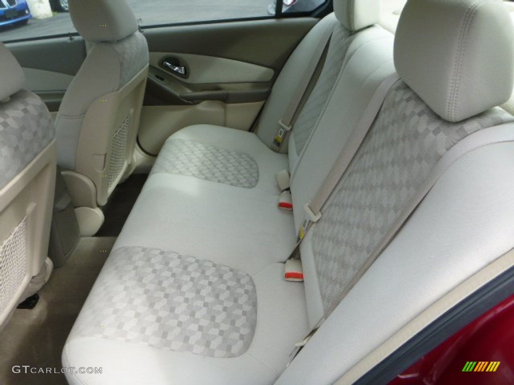 2004 Chevrolet Malibu LS V6 Sedan Rear Seat Photos