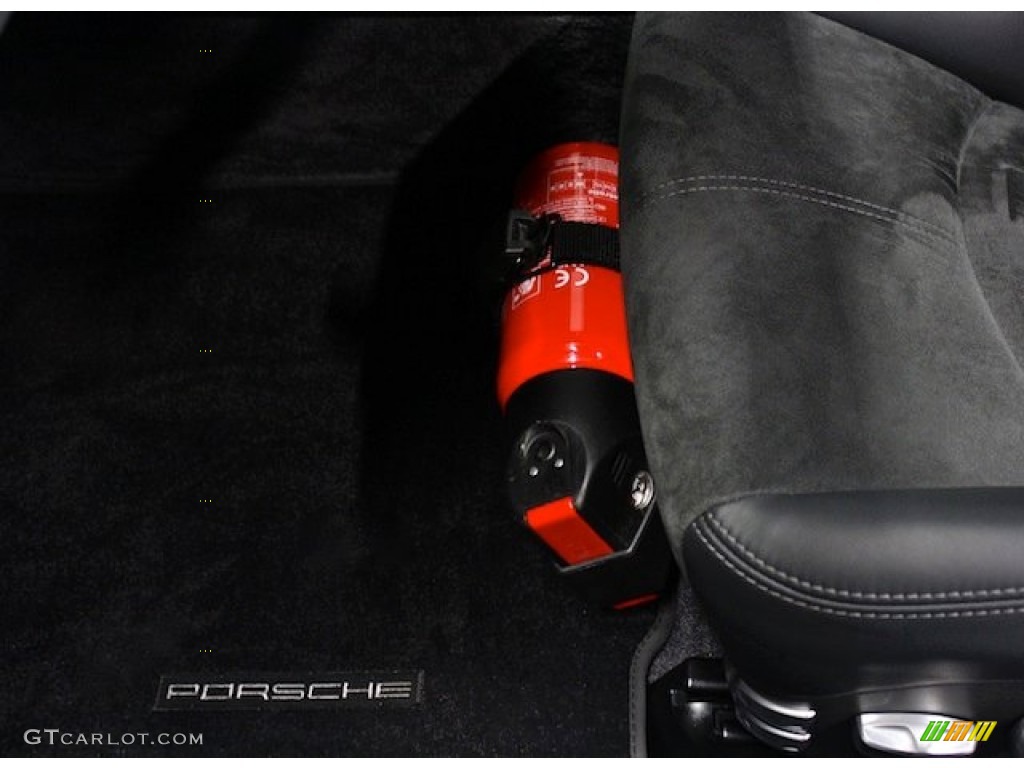 Fire Extinguisher 2010 Porsche 911 GT3 Parts