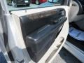 Bright Silver Metallic - Grand Caravan Mainstreet Photo No. 10