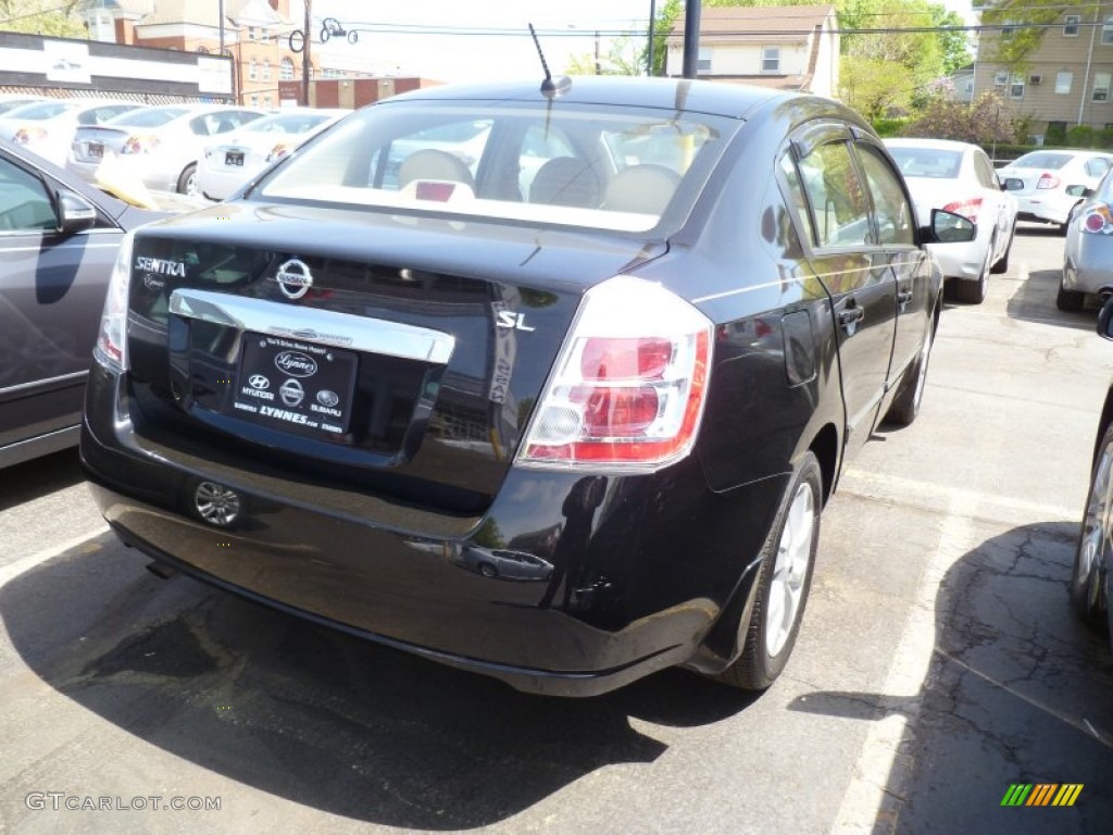 2010 Sentra 2.0 SL - Super Black / Beige photo #5
