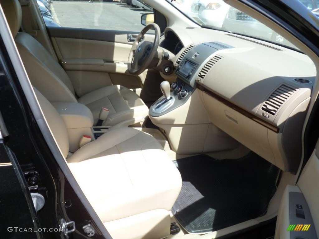 2010 Sentra 2.0 SL - Super Black / Beige photo #10