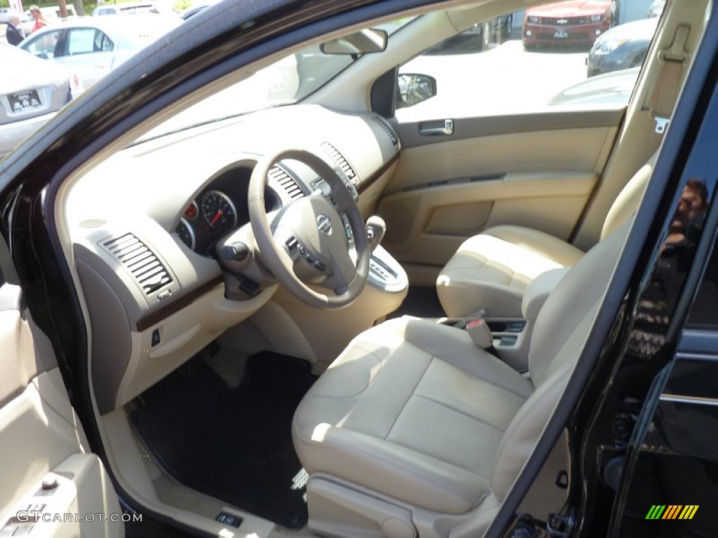 2010 Sentra 2.0 SL - Super Black / Beige photo #11
