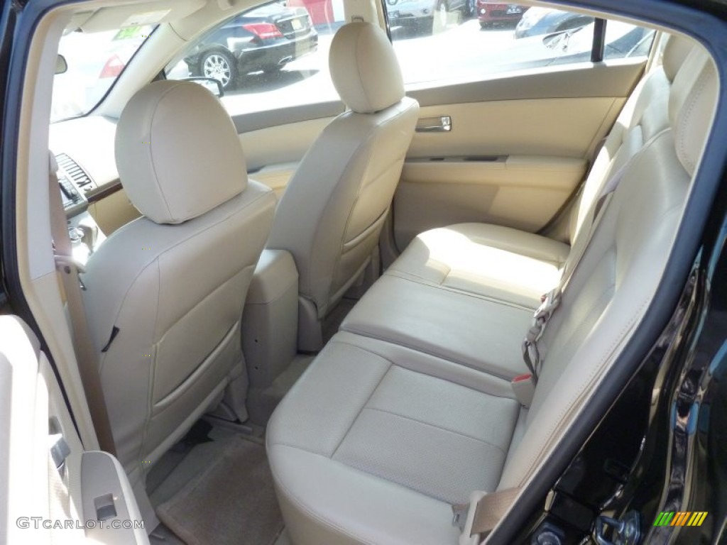2010 Sentra 2.0 SL - Super Black / Beige photo #12