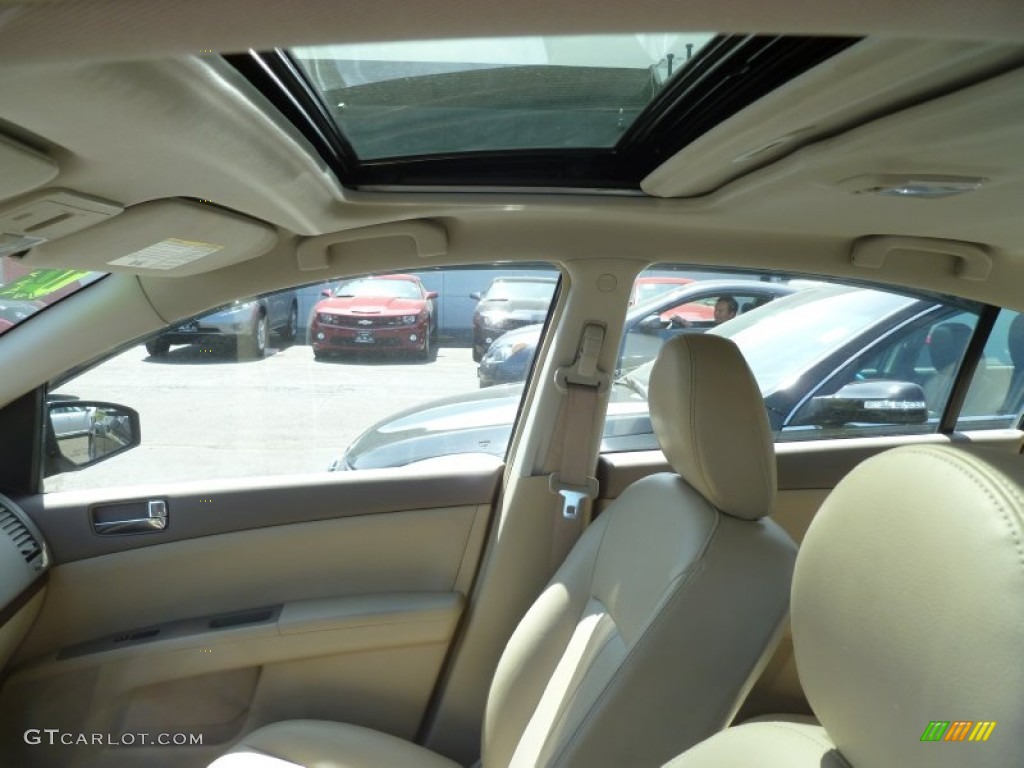2010 Sentra 2.0 SL - Super Black / Beige photo #14