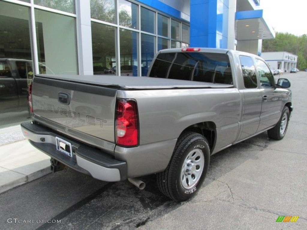 2007 Silverado 1500 Classic LT Extended Cab - Graystone Metallic / Dark Charcoal photo #7