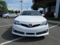 2013 Super White Toyota Camry SE  photo #2