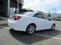 2013 Super White Toyota Camry SE  photo #19