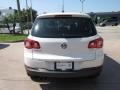 Candy White - Tiguan Wolfsburg Edition Photo No. 4