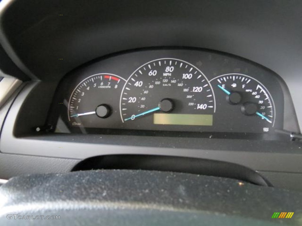 2013 Toyota Camry LE Gauges Photo #80888179