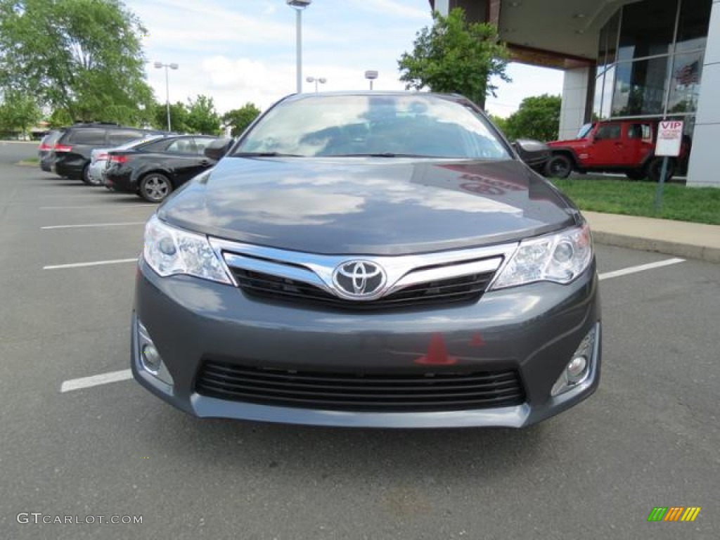 2013 Camry XLE - Magnetic Gray Metallic / Ash photo #2
