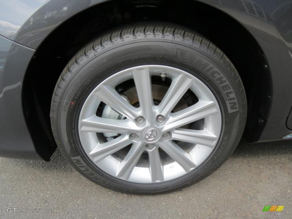 2013 Toyota Camry XLE Wheel Photo #80890207