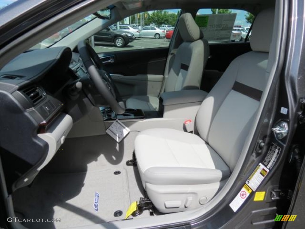 2013 Camry XLE - Magnetic Gray Metallic / Ash photo #8