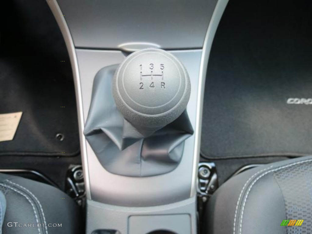 2013 Toyota Corolla S 5 Speed Manual Transmission Photo #80892865