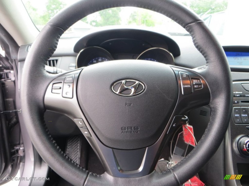 2011 Hyundai Genesis Coupe 2.0T Steering Wheel Photos