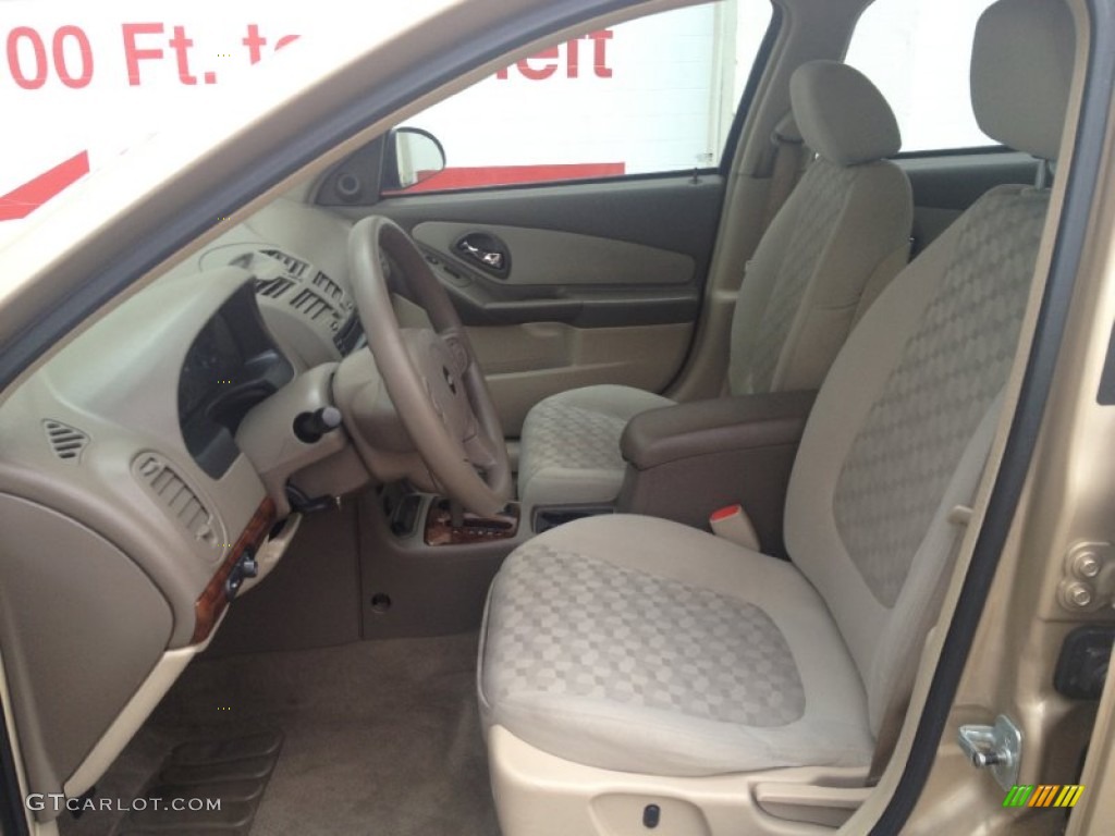 Neutral Interior 2004 Chevrolet Malibu Maxx LS Wagon Photo #80893255