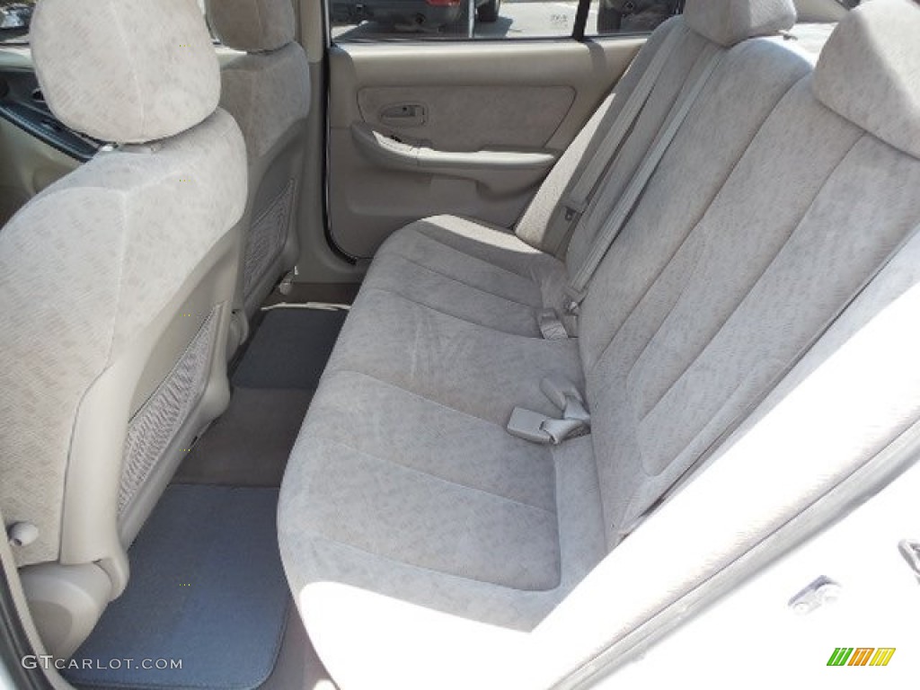 2006 Hyundai Elantra GLS Sedan Rear Seat Photos