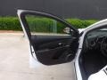 Summit White - Cruze LT Photo No. 28