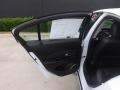 Summit White - Cruze LT Photo No. 30