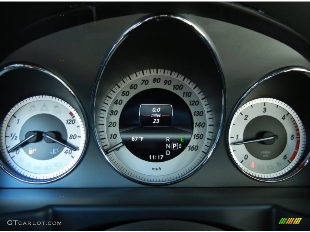 2013 Mercedes-Benz GLK 250 BlueTEC 4Matic Gauges Photo #80897986