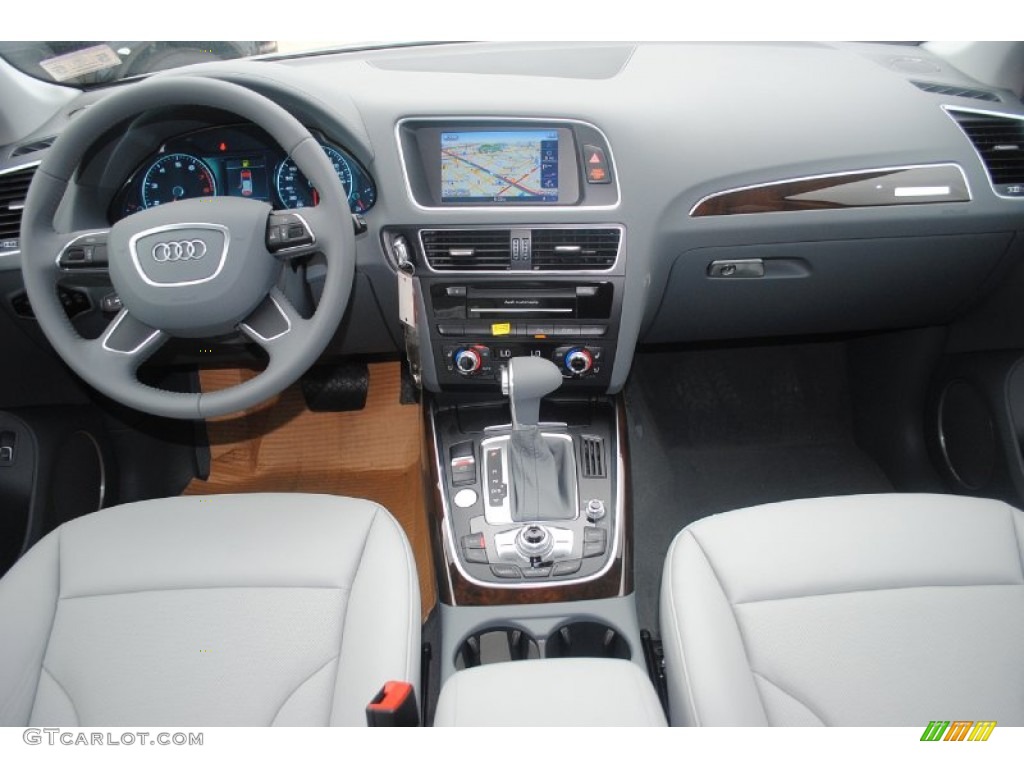 2013 Audi Q5 3.0 TFSI quattro Steel Grey Dashboard Photo #80898808
