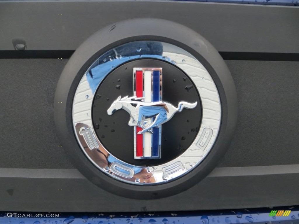 2012 Mustang V6 Premium Coupe - Kona Blue Metallic / Charcoal Black photo #17