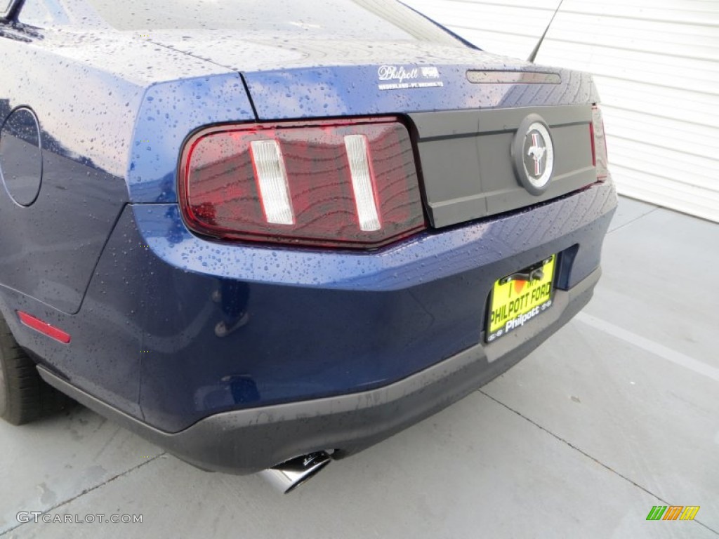 2012 Mustang V6 Premium Coupe - Kona Blue Metallic / Charcoal Black photo #18