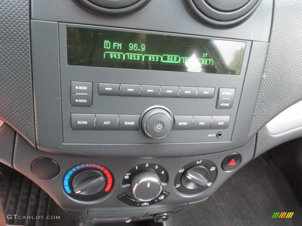 2010 Aveo Aveo5 LS - Sport Red / Charcoal photo #14