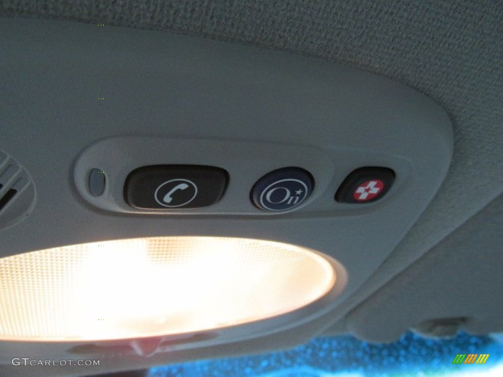 2010 Aveo Aveo5 LS - Sport Red / Charcoal photo #15