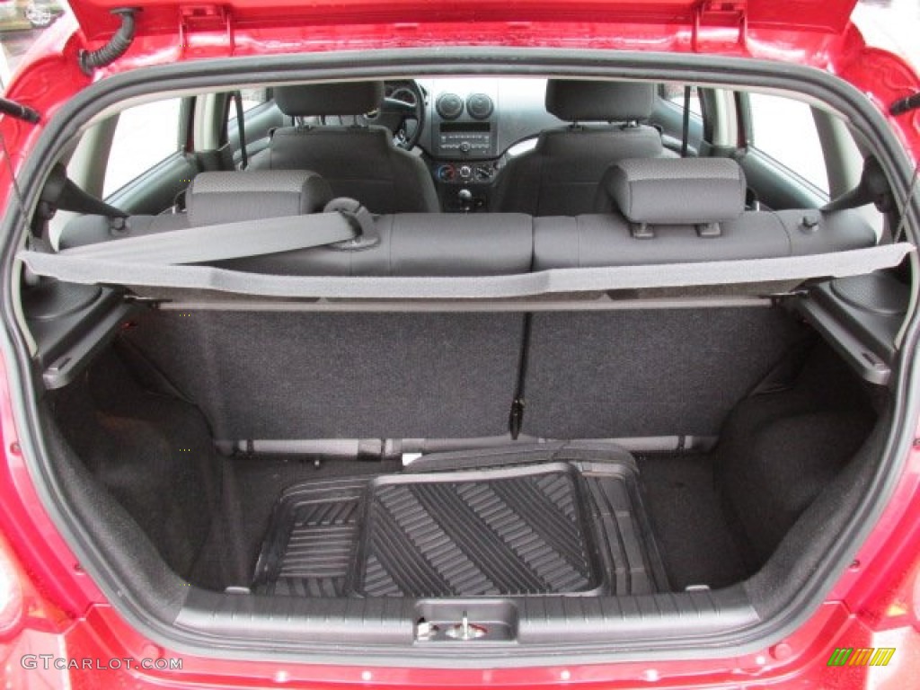 2010 Aveo Aveo5 LS - Sport Red / Charcoal photo #17